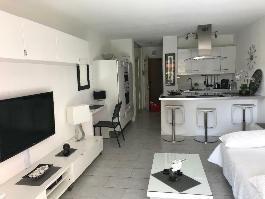 Les Hameaux Apartment Bandol Bagian luar foto